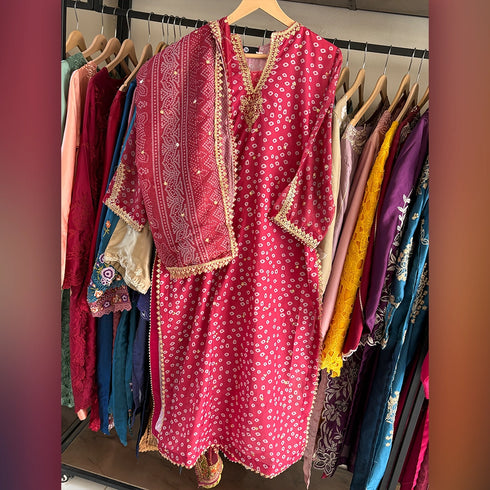 Chunri Pink