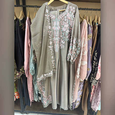 DN Kaftaan Gray