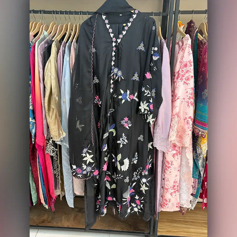 Floral Luxe Black